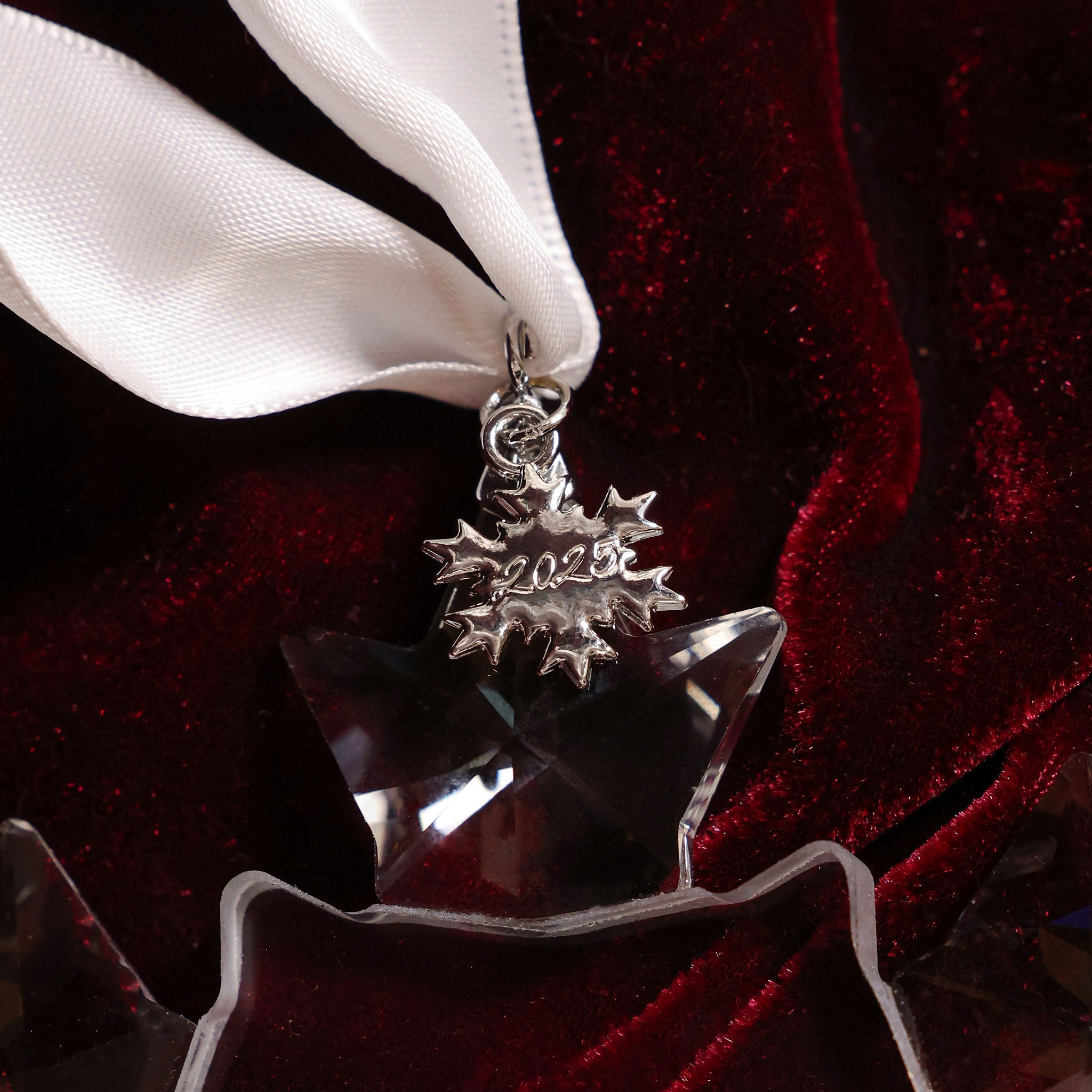 Snowflake charm for Christmas ornaments "2025"
