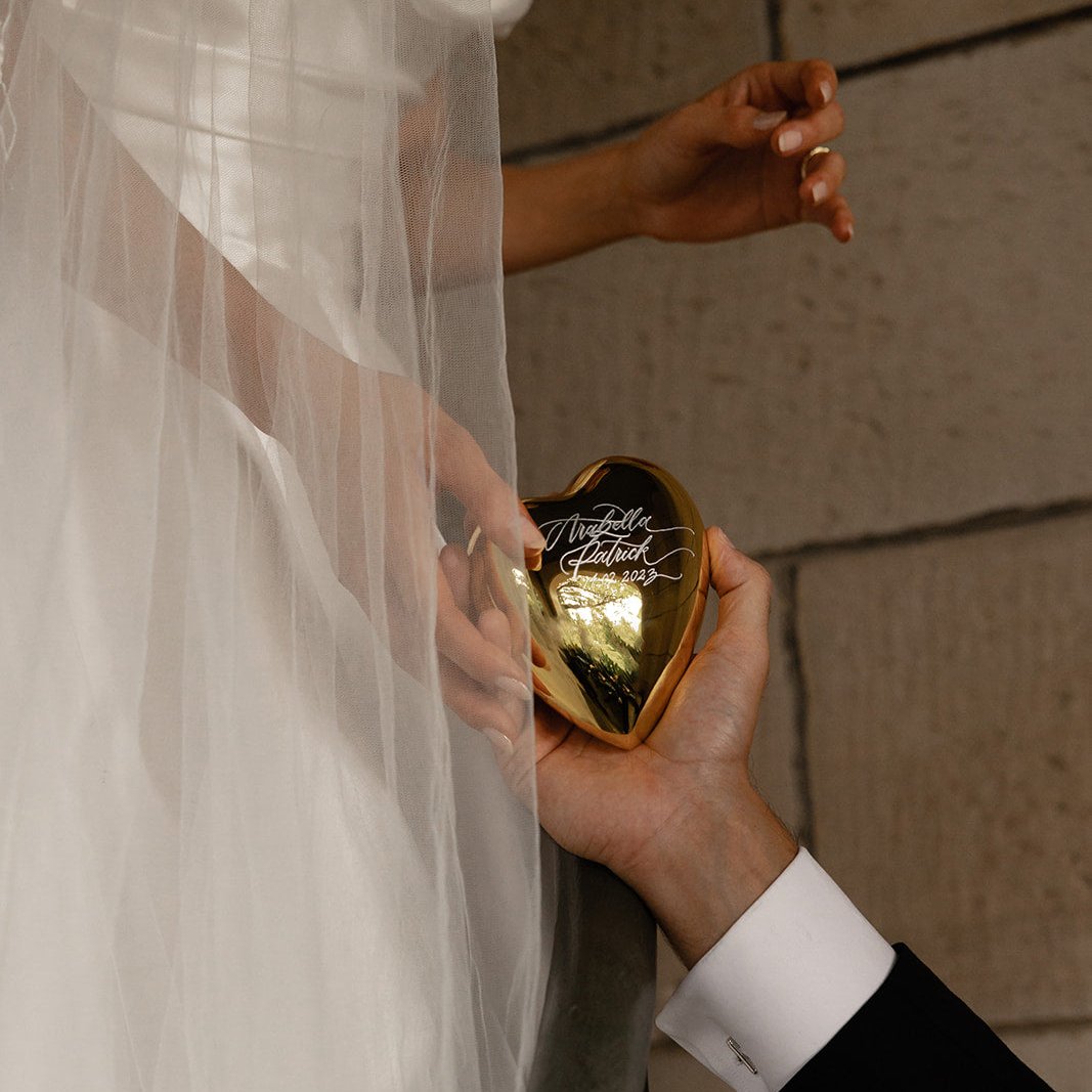 D'or hand engraved heirloom heart